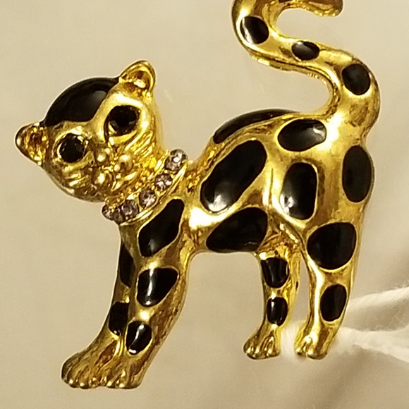 Jewelry - NWT Black Gold Cat Pin Brooch Glass Crystal Collar